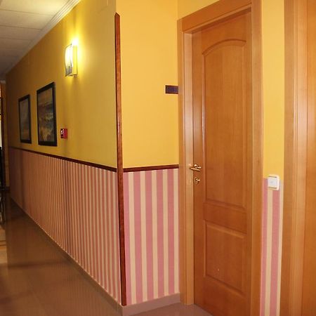 Hostal Prickly Villacanas Kültér fotó