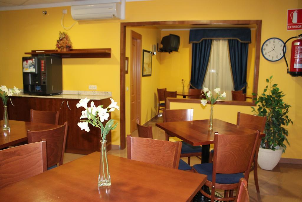 Hostal Prickly Villacanas Kültér fotó